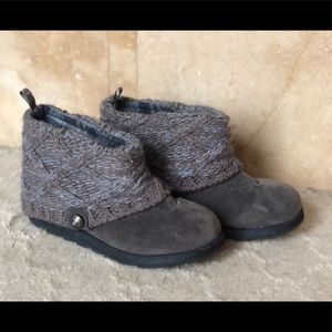 Muk Luk Patti Ankle Boots SZ 8